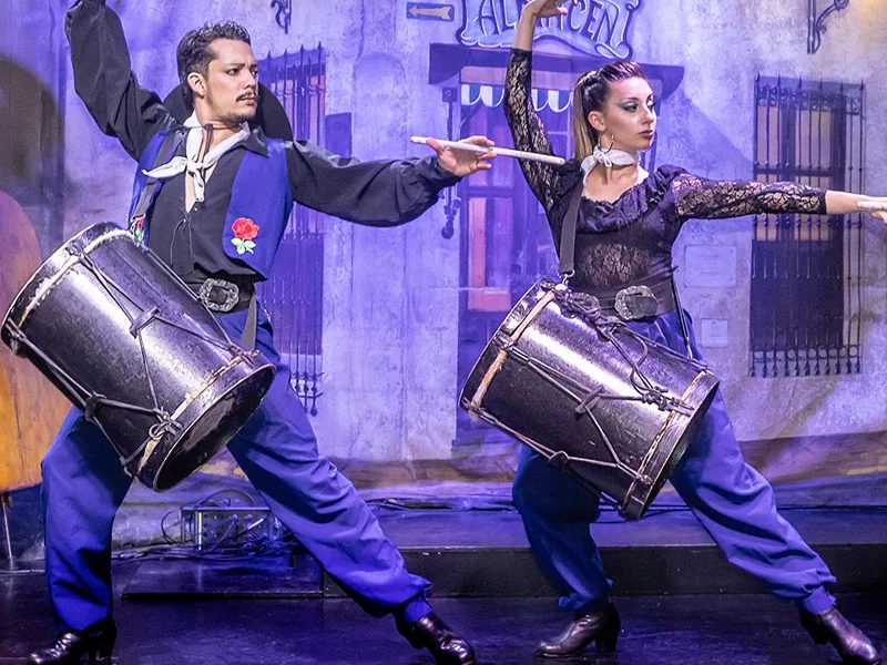 ✦VIP✦ DÎNER GOURMET + BOISSONS + SPECTACLE DE TANGO ET DE FOLKLORE