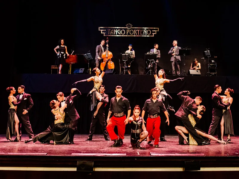 ✦VIP✦ DÉJEUNER GOURMET + BOISSONS + SPECTACLE DE TANGO ET DE FOLKLORE