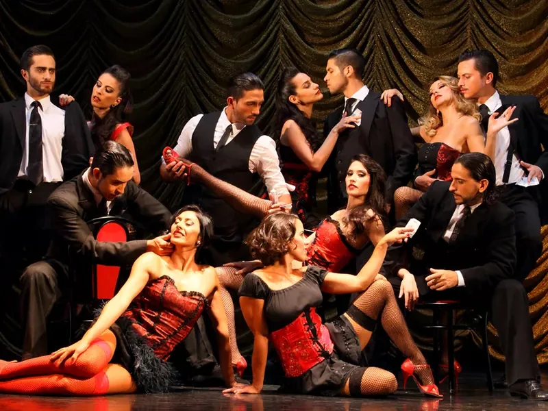 ✦VIP✦ GOURMET-ABENDESSEN + GETRÄNKE + TANGO- & FOLKLORE-SHOW